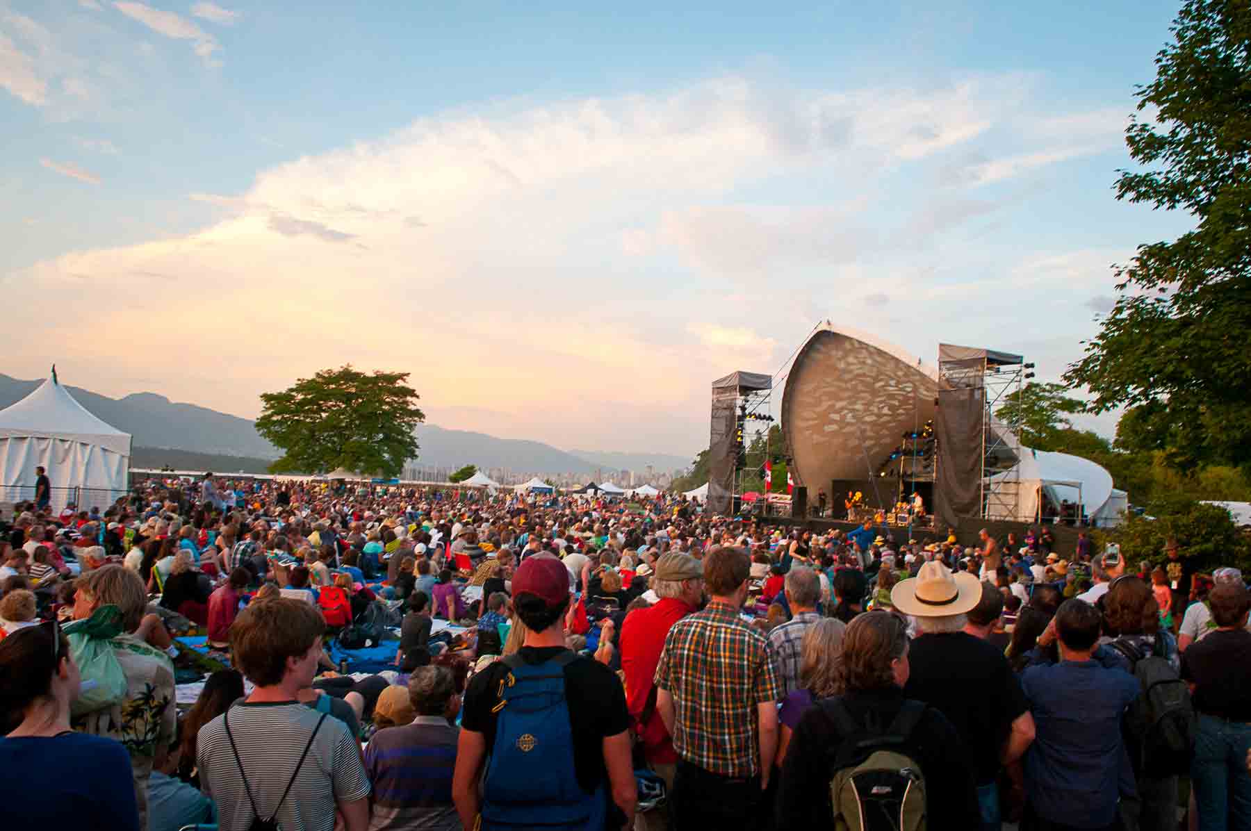 5 Things You Didn’t Know about Vancouver Folk Music Festival Kitsilano.ca
