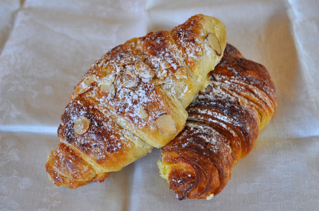 croissants-aux-amandes