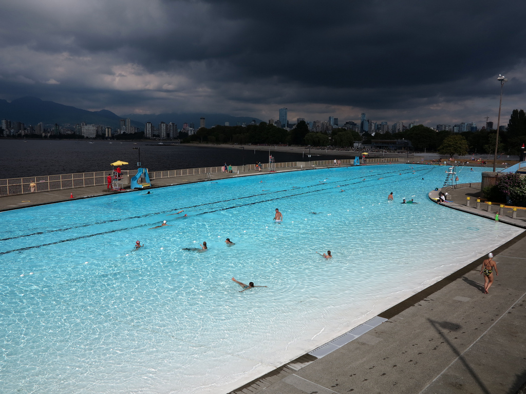 kitsilanopool