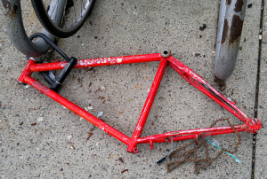 art or a truly stolen bike? 050820116831 by roland, on Flickr